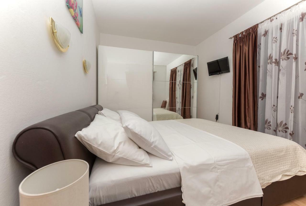 Apartmani Zara & Maris Градац Экстерьер фото